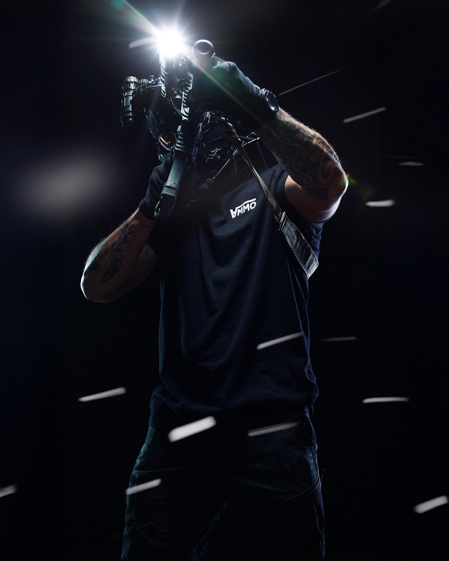 #color_black #in_field