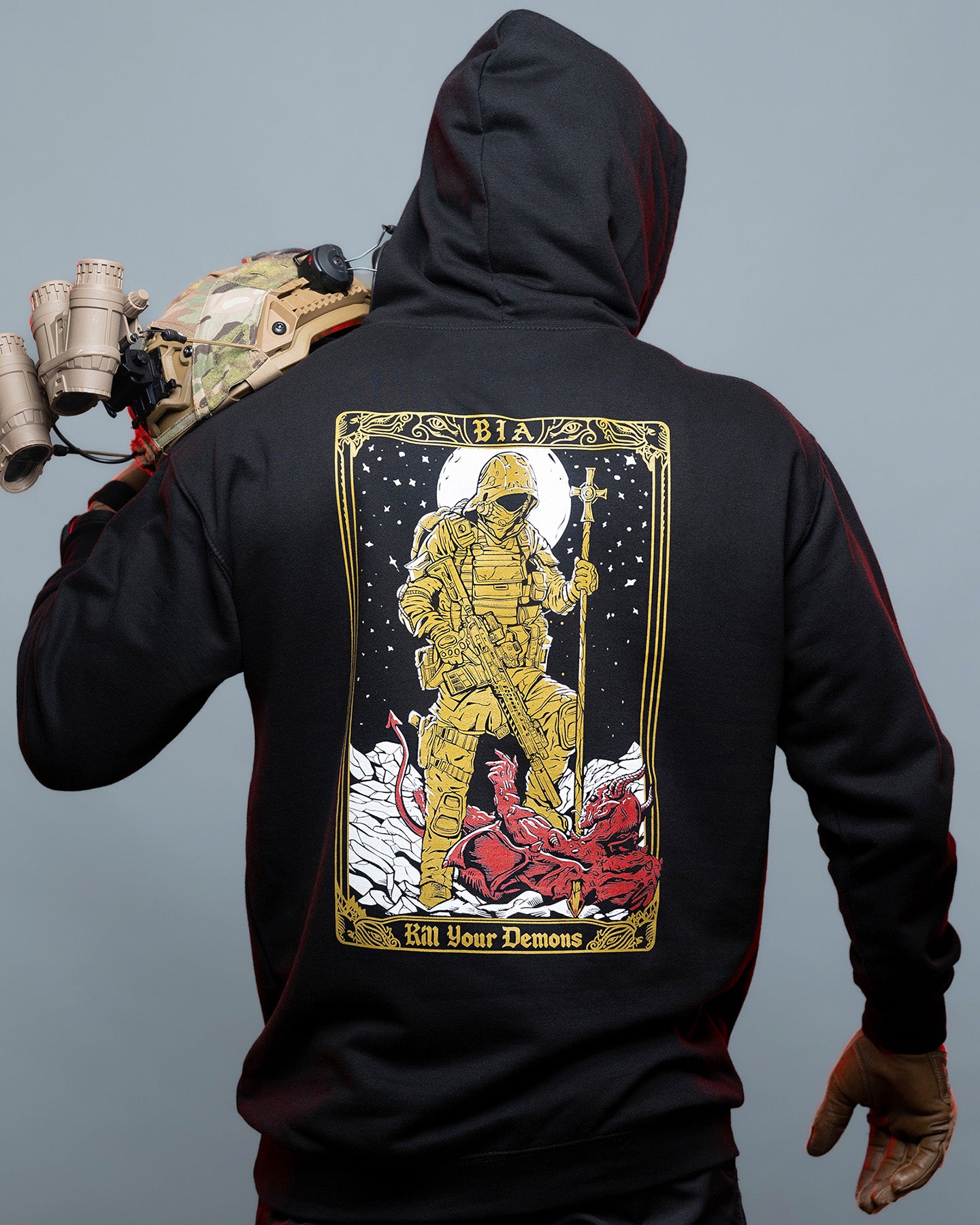 "Kill your Demons" - Hoodie in schwarz mit auffälligem Rückenprint #color_black