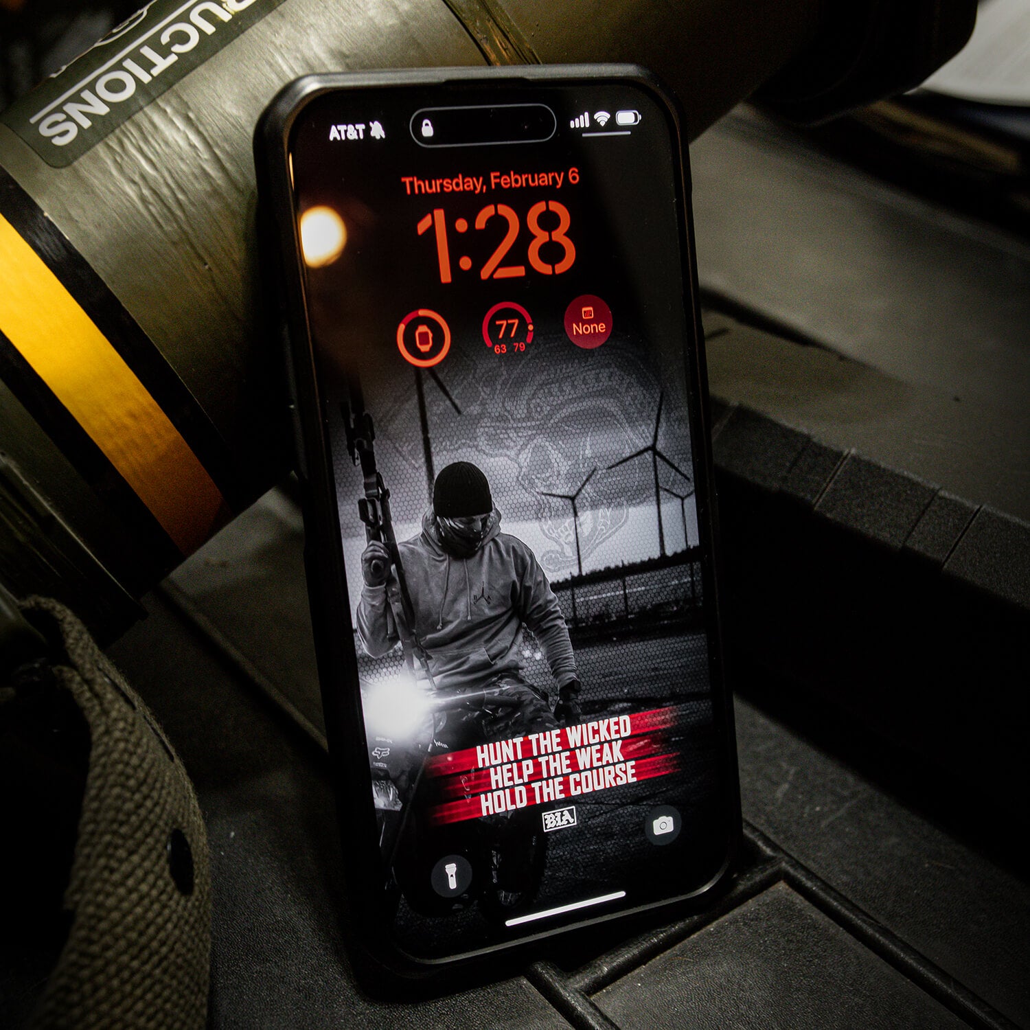 Discipline Kollektion - "Hunt The Wicked" Hintergrundbild