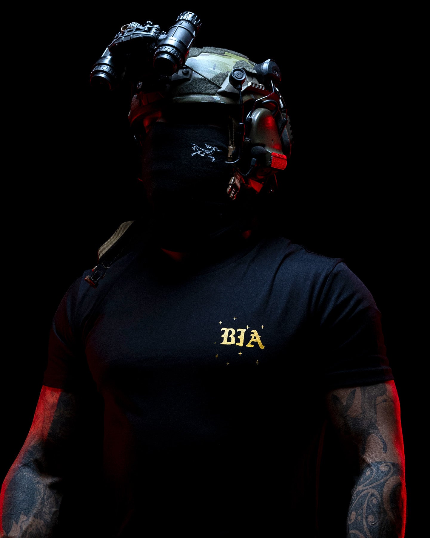 #color_black #in_field