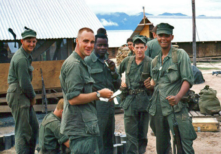 The Platoon Leader Who Died for His Men