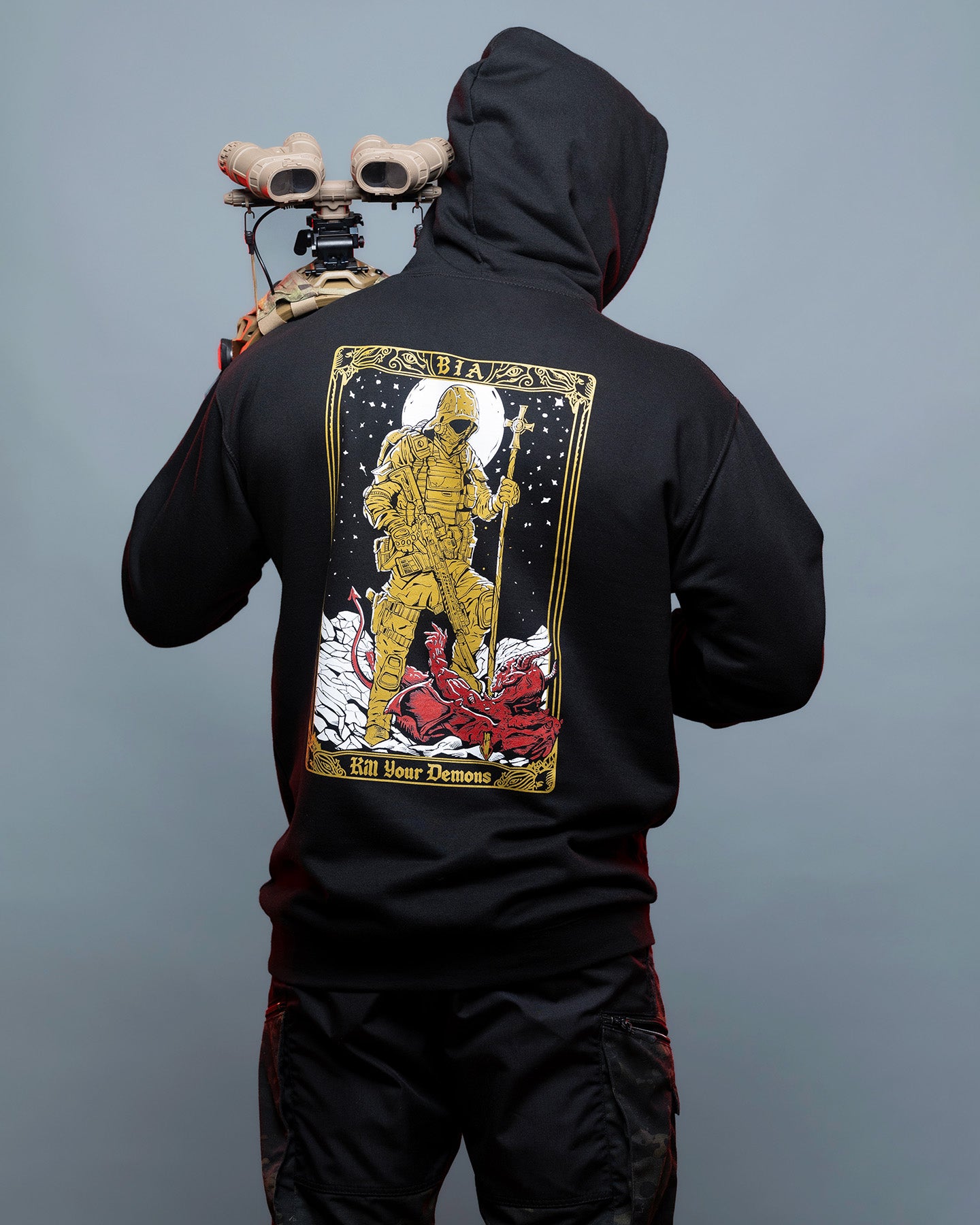 "Kill your Demons" - Hoodie in schwarz mit auffälligem Rückenprint #color_black